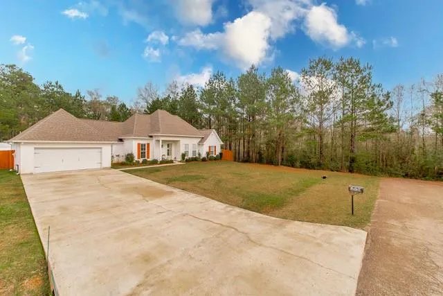 $330,000 | 18409 Gallatin Drive, Loranger, LA 70446
