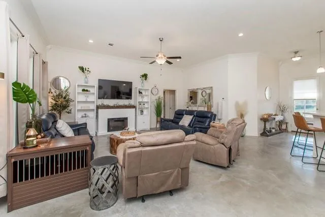 $330,000 | 18409 Gallatin Drive, Loranger, LA 70446