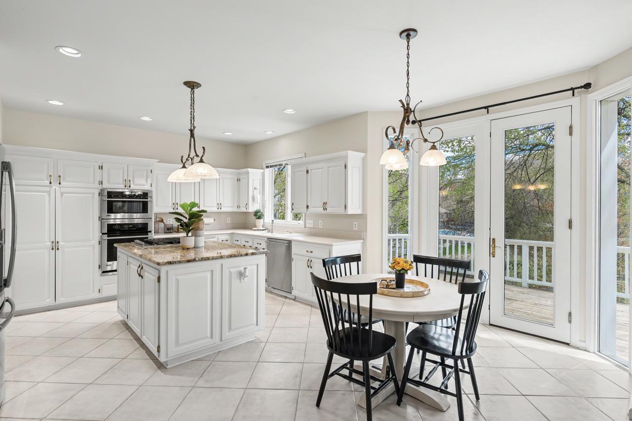 6459 Pinnacle Drive Eden Prairie, MN 55346 - Photo 12 of 64