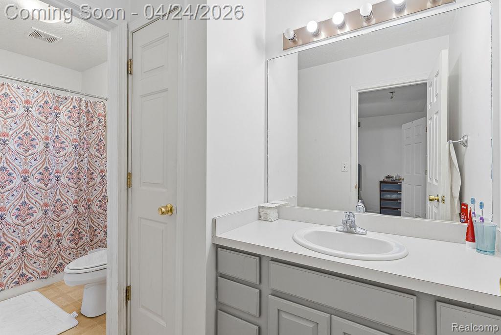 10511 North Lewis Road Clio, MI 48420 - Photo 15 of 42