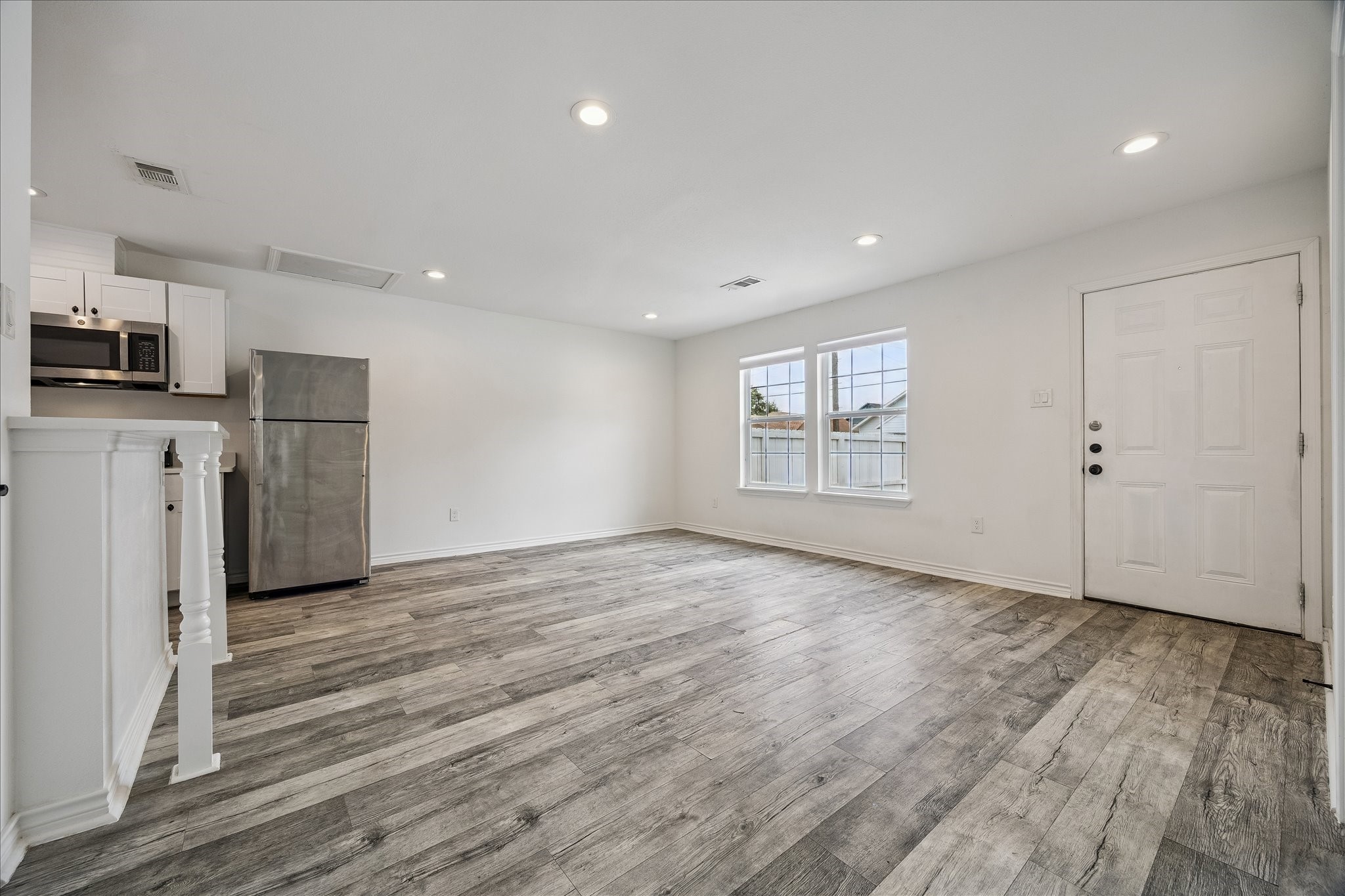 2610 Cochran Street Houston, TX 77009 - Photo 6 of 15