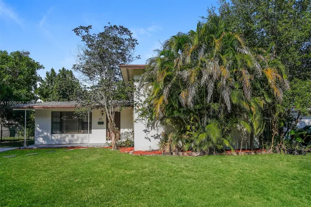 $3,370 | 1315 Northeast 203rd Street, Miami, FL 33179