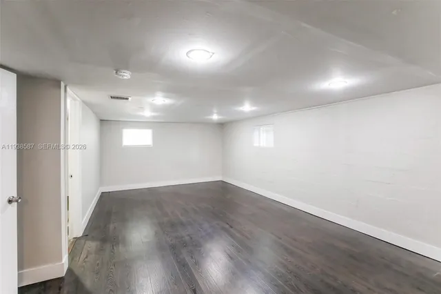 $3,370 | 1315 Northeast 203rd Street, Miami, FL 33179