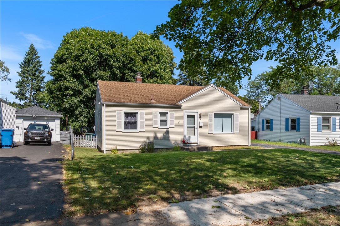 Cutest ranch on Studley!