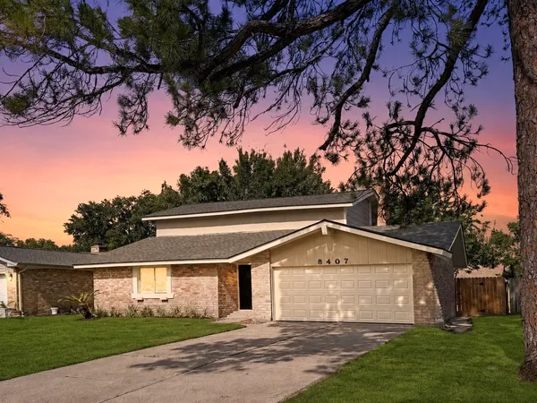 $254,900 | 8407 Riverside Walk Lane, Houston, TX 77064