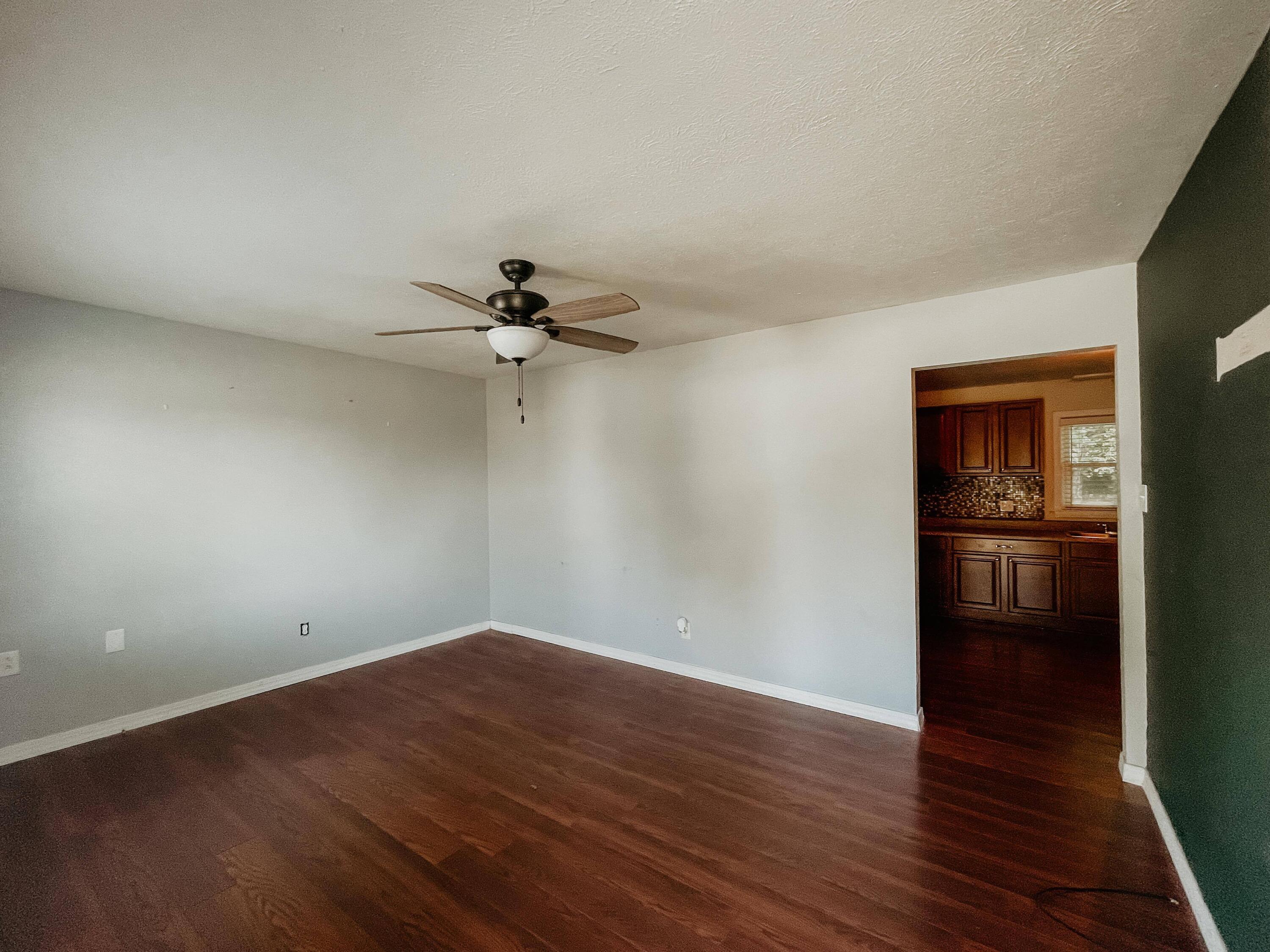 204 Roosevelt Drive Ridgeway, VA 24148 - Photo 8 of 19 received_1632378073938105