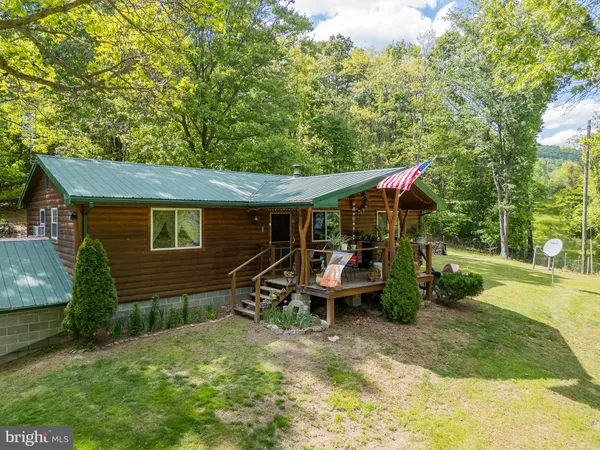 $729,900 | 2598 Mountain View Road, Purgitsville, WV 26852