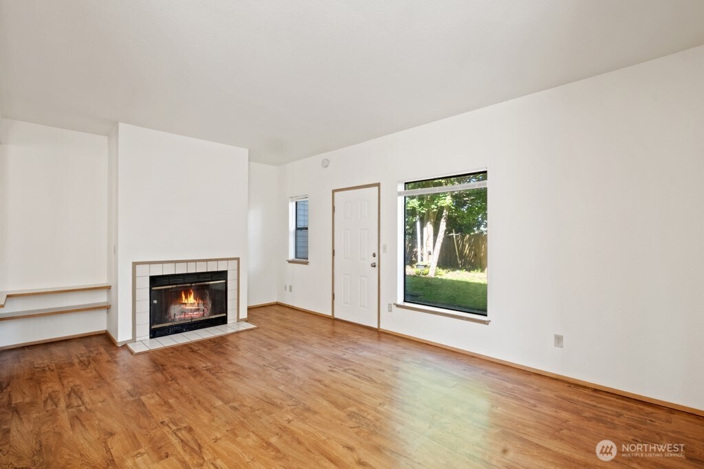 127 Union Avenue Northeast Renton, WA 98059 - Photo 6 of 26