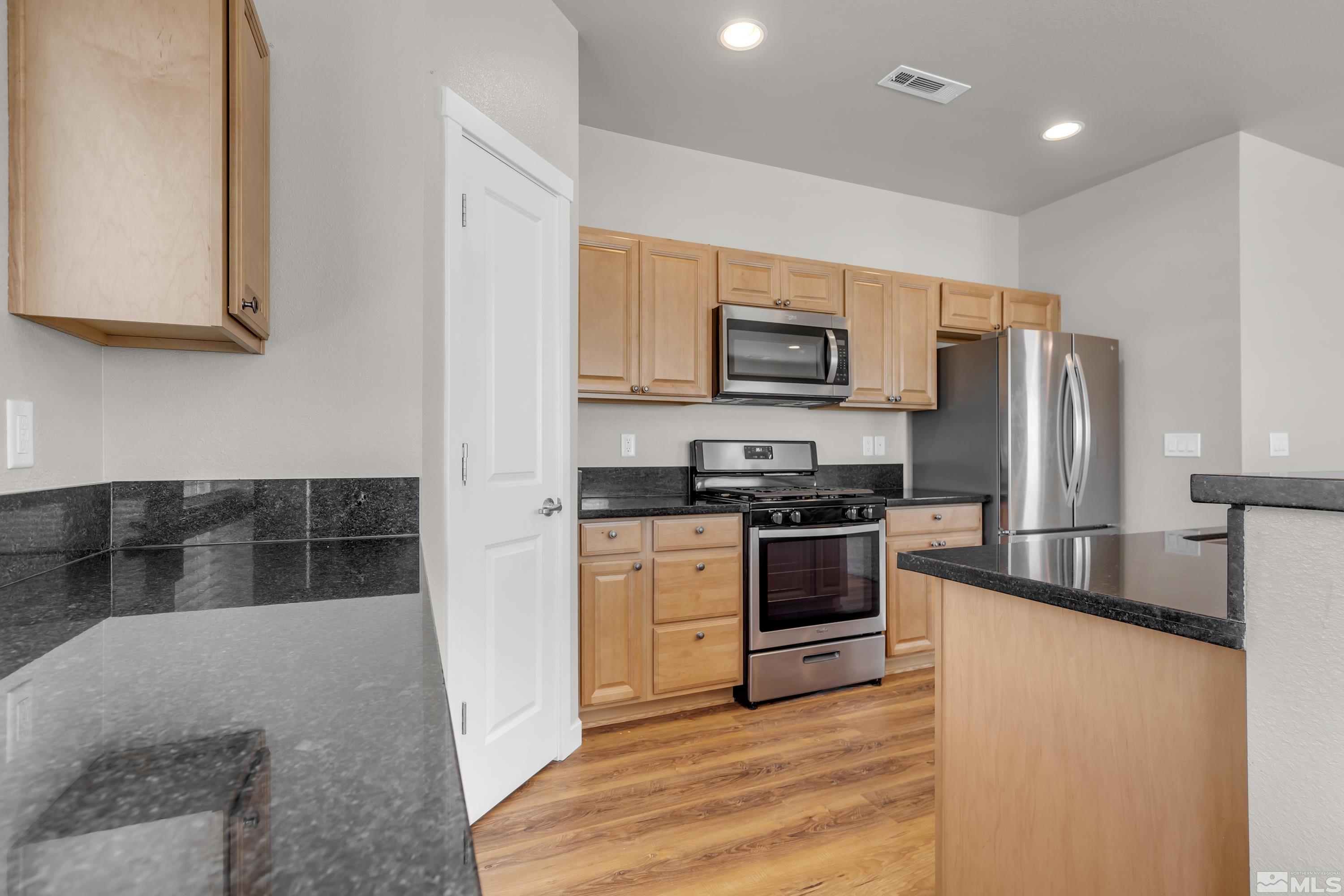 4570 Madison Road Fernley, NV 89408 - Photo 10 of 36 Photo 10
