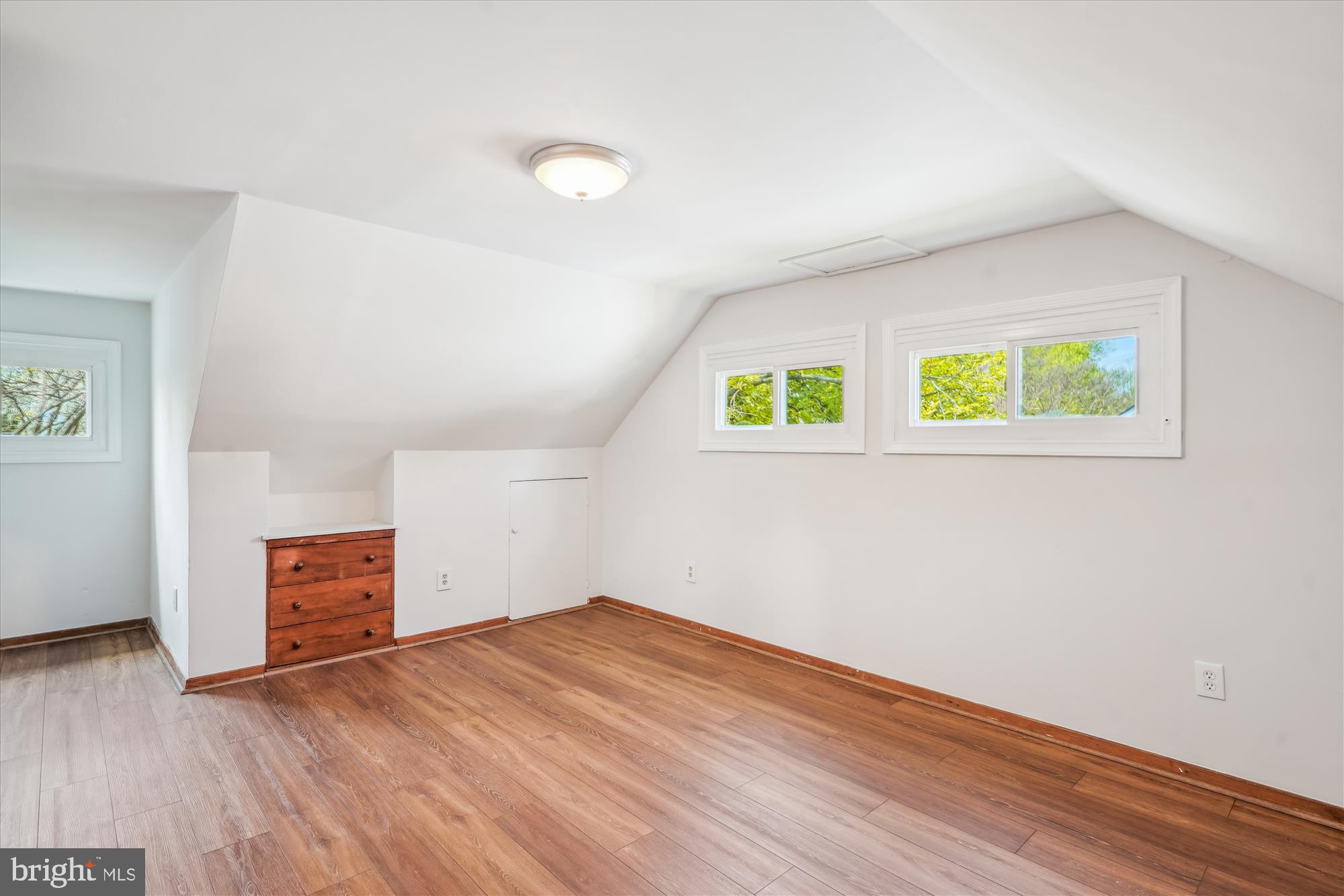 9805 Dilston Road Silver Spring, MD 20903 - Photo 34 of 45 Gallery Image 34