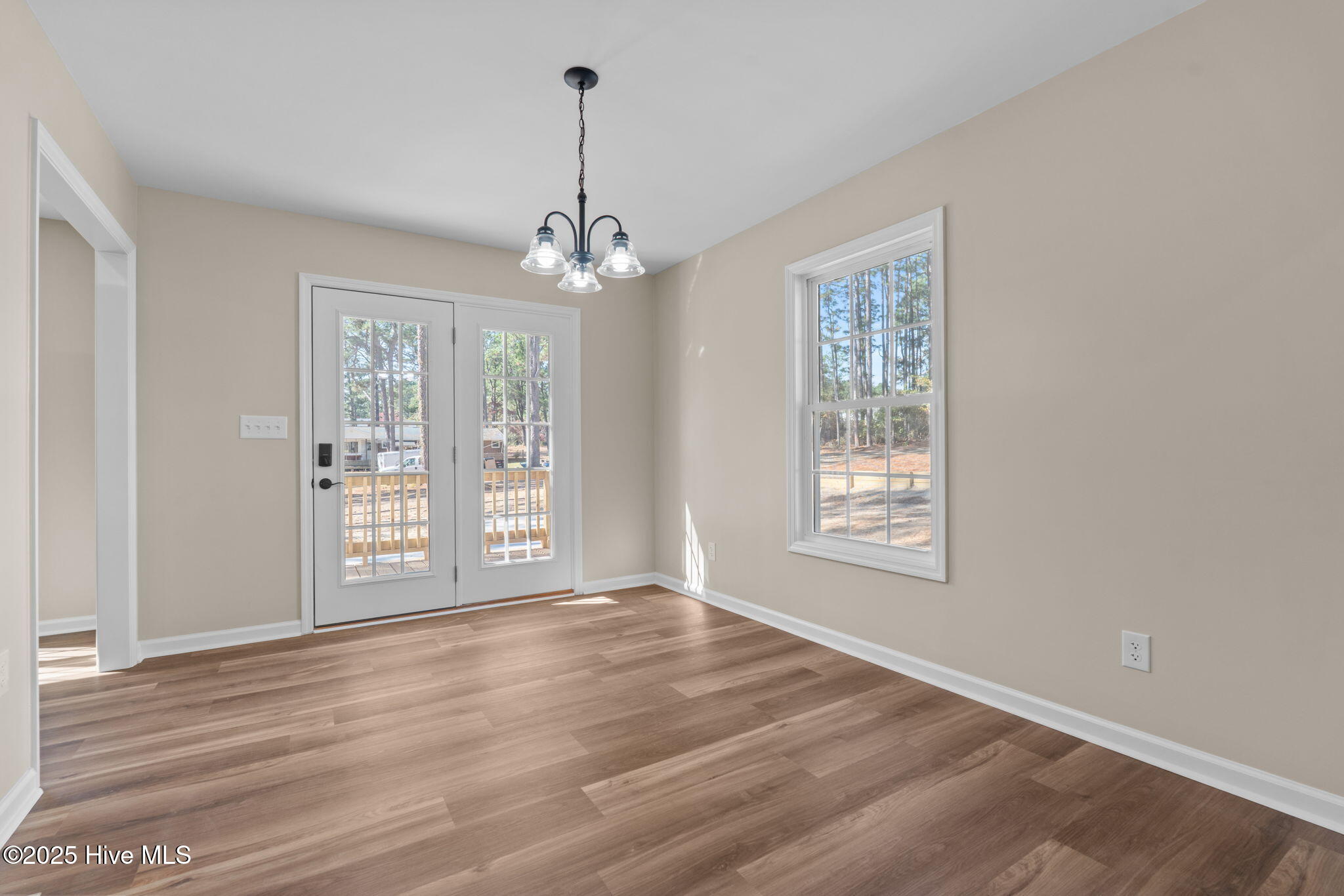 215 Beech Street Hamlet, NC 28345 - Photo 8 of 47 23-web-or-mls-DSC01131