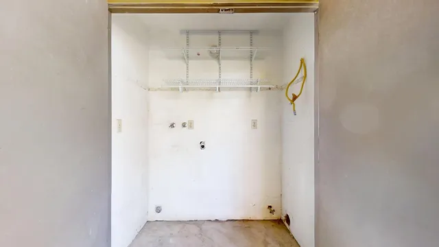 $1,950 | 48255 Monroe Street, Unit 2, Indio, CA 92201