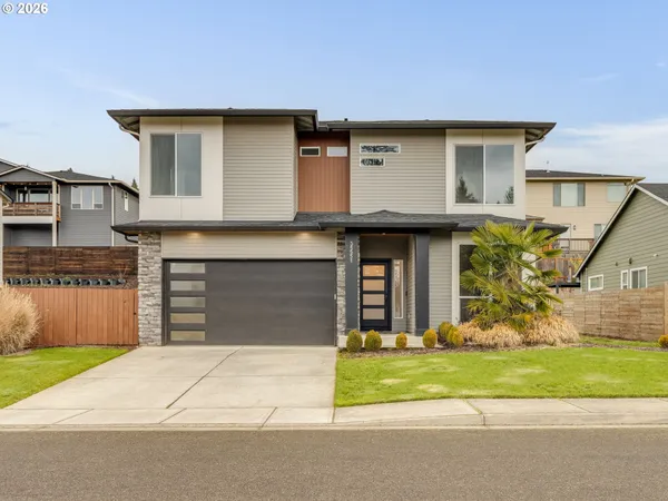 $585,000 | 35551 Portland View Drive, St. Helens, OR 97051