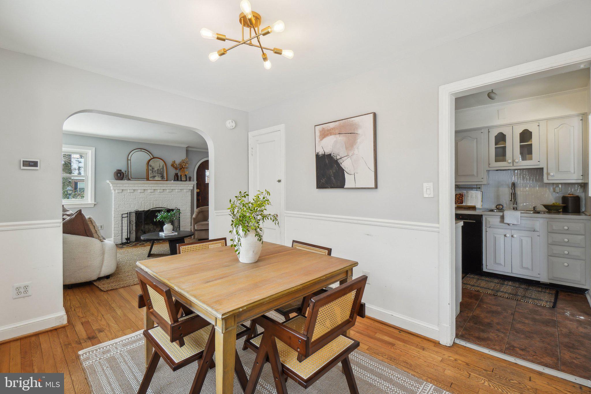 2007 Lansdowne Way Silver Spring, MD 20910 - Photo 11 of 40