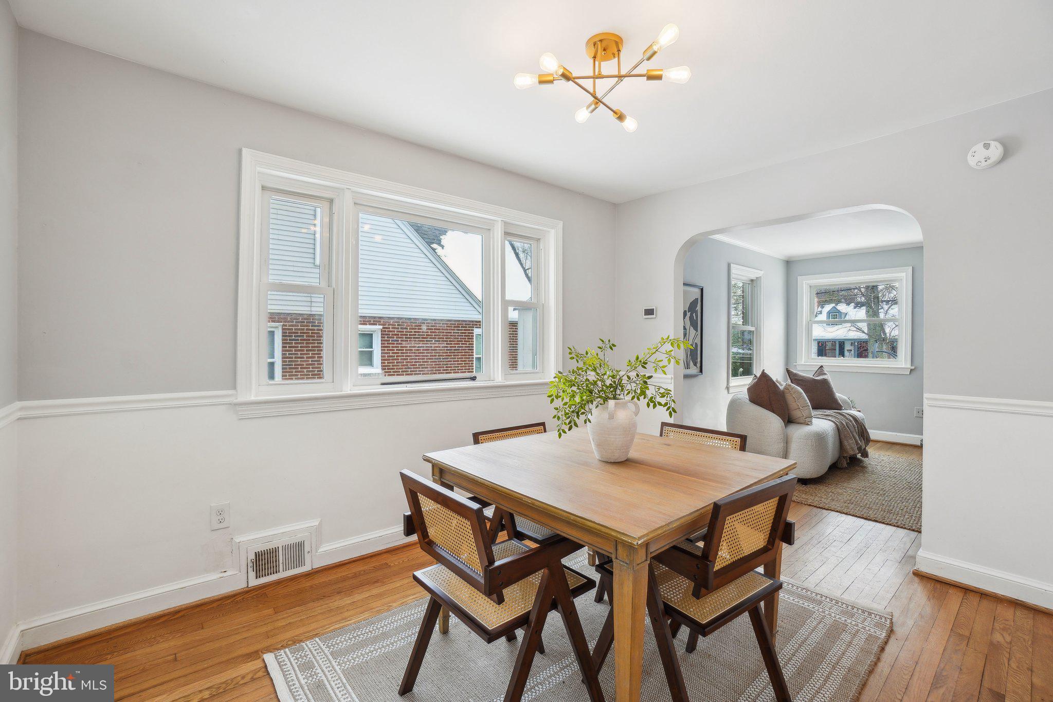 2007 Lansdowne Way Silver Spring, MD 20910 - Photo 13 of 40