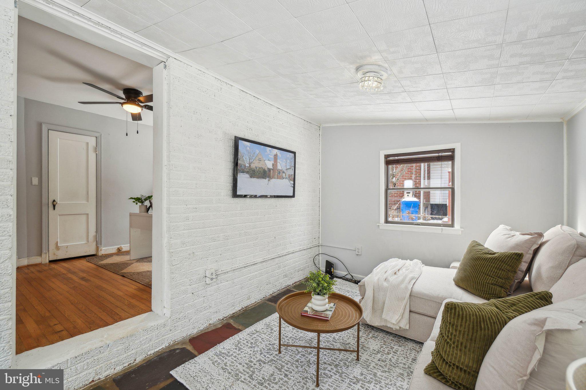 2007 Lansdowne Way Silver Spring, MD 20910 - Photo 15 of 40