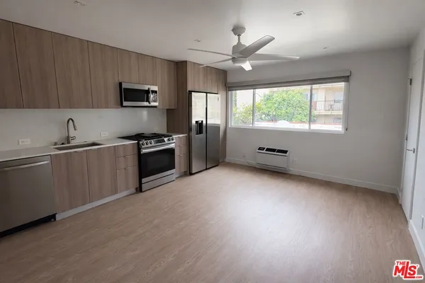 $2,995 | 1433 Euclid Street, Unit 2, Santa Monica, CA 90404