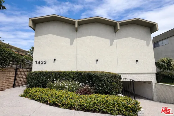 $2,995 | 1433 Euclid Street, Unit 2, Santa Monica, CA 90404