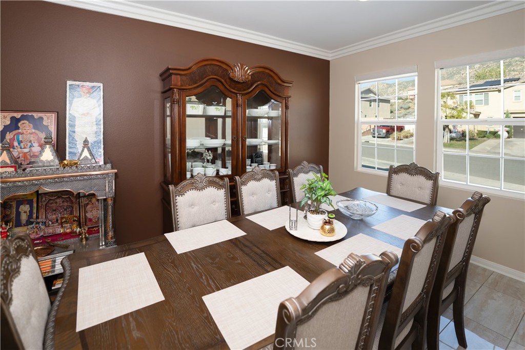 21047 Iron Rail Drive Riverside, CA 92507 - Photo 9 of 62