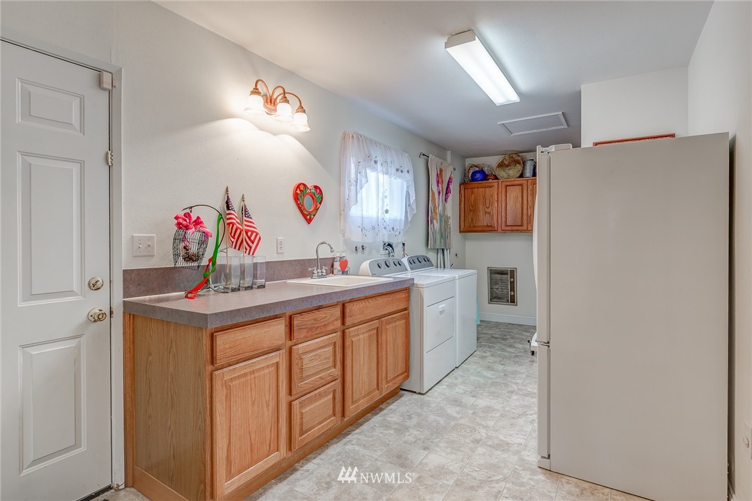 2230 Cascade Way Longview, WA 98632 - Photo 22 of 25 Gallery Image 22