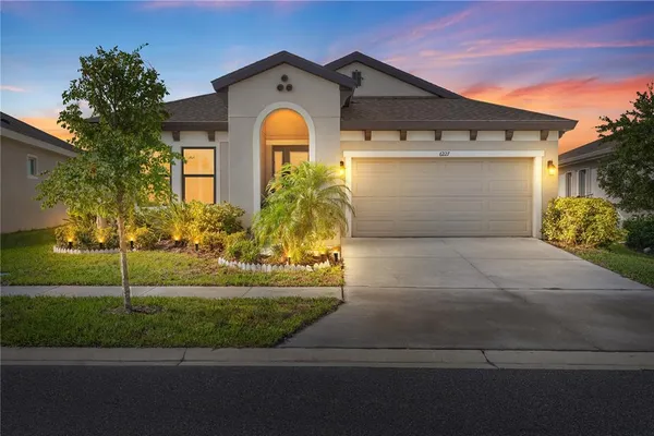 $449,900 | 6227 Golden Nettle Drive, Apollo Beach, FL 33572