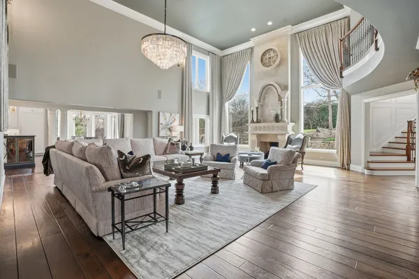 $2,495,000 | 1877 Banbury Road, Inverness, IL 60067
