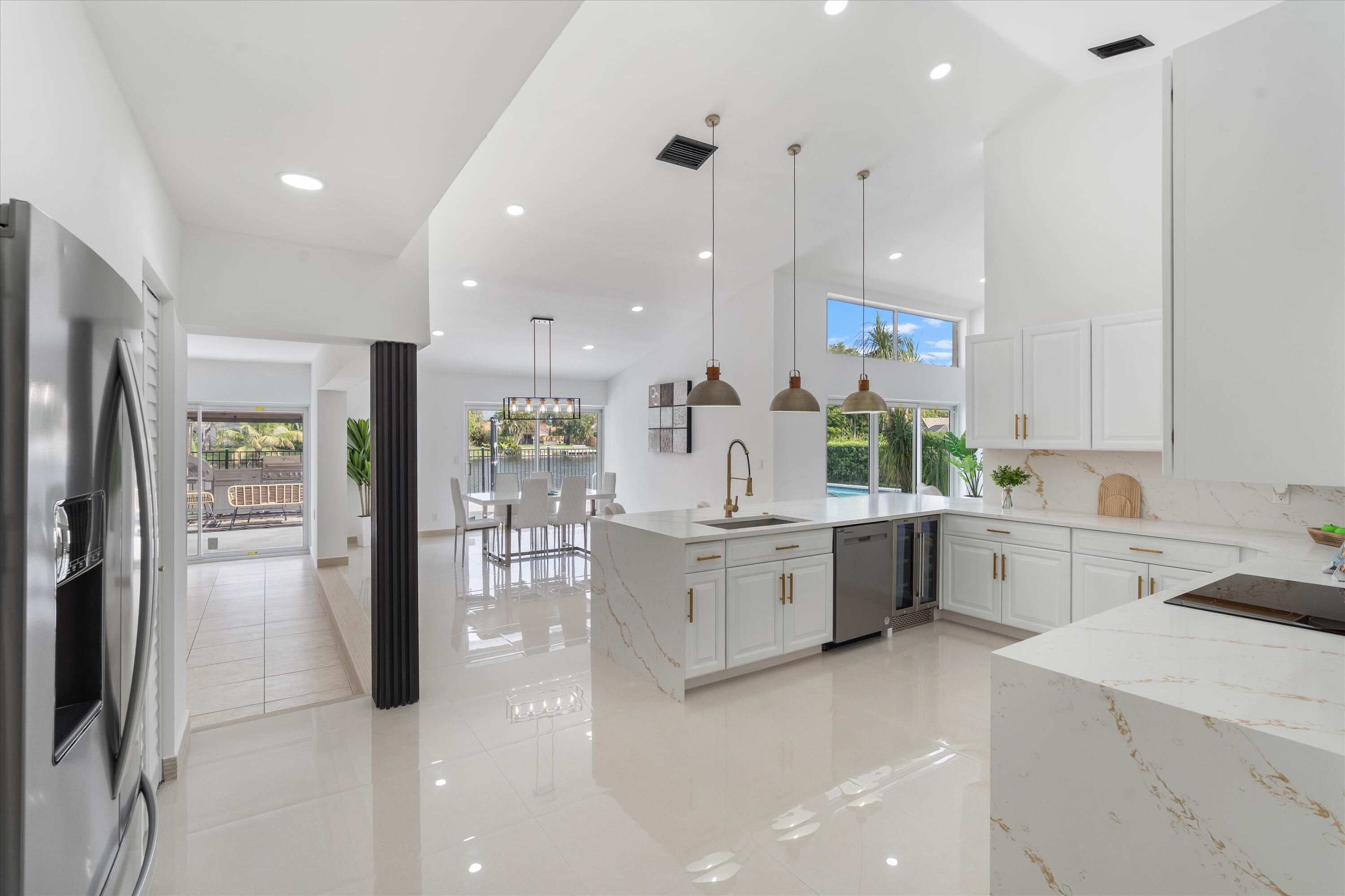 12725 Kingsway Road Wellington, FL 33414 - Photo 16 of 61 14-12725 Kingsway Road Wellington, FL-11