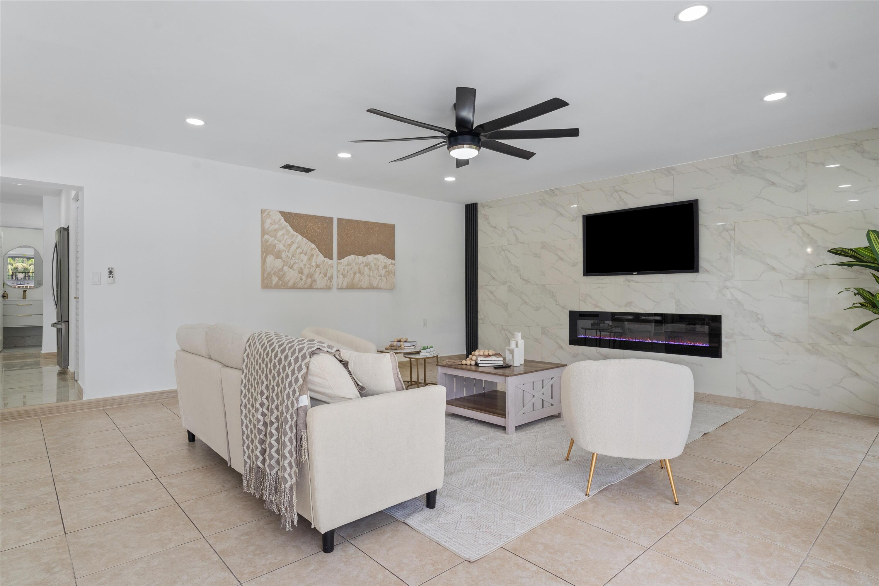 12725 Kingsway Road Wellington, FL 33414 - Photo 22 of 61 20-12725 Kingsway Road Wellington, FL-10