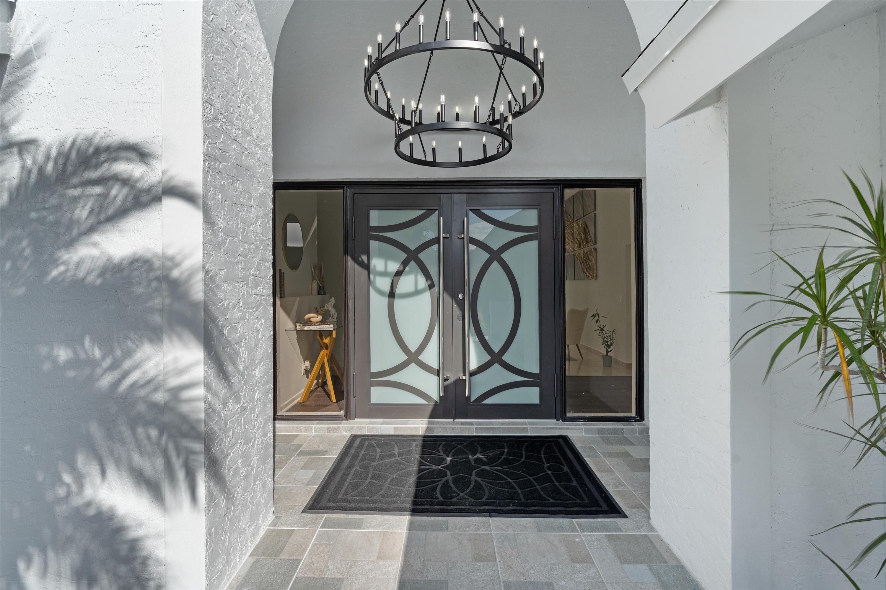 12725 Kingsway Road Wellington, FL 33414 - Photo 3 of 61 04-12725 Kingsway Road Wellington, FL-15