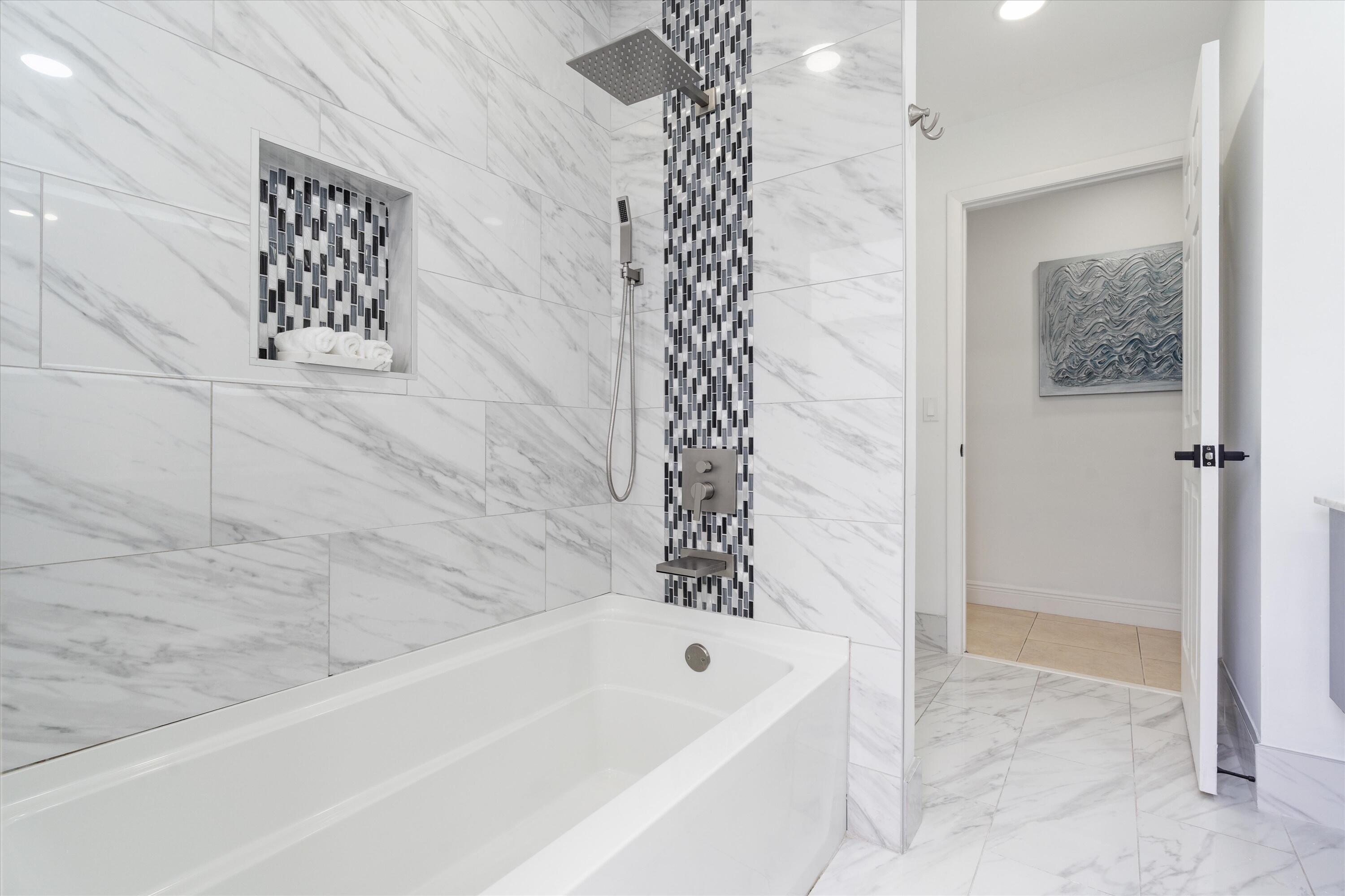 12725 Kingsway Road Wellington, FL 33414 - Photo 37 of 61 36-12725 Kingsway Road Wellington, FL-13