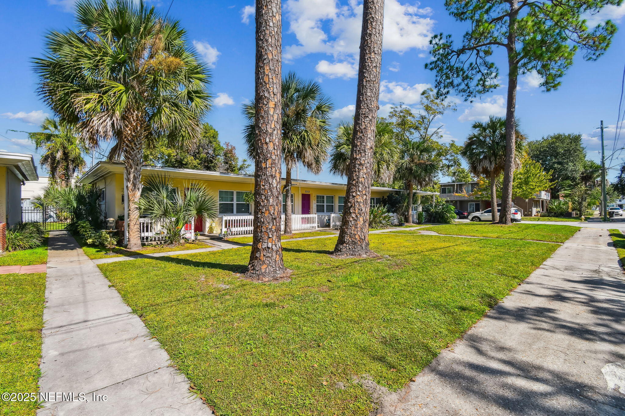 3039 Belden Street Jacksonville, FL 32207 - Photo 3 of 20 a view of a house with a yard