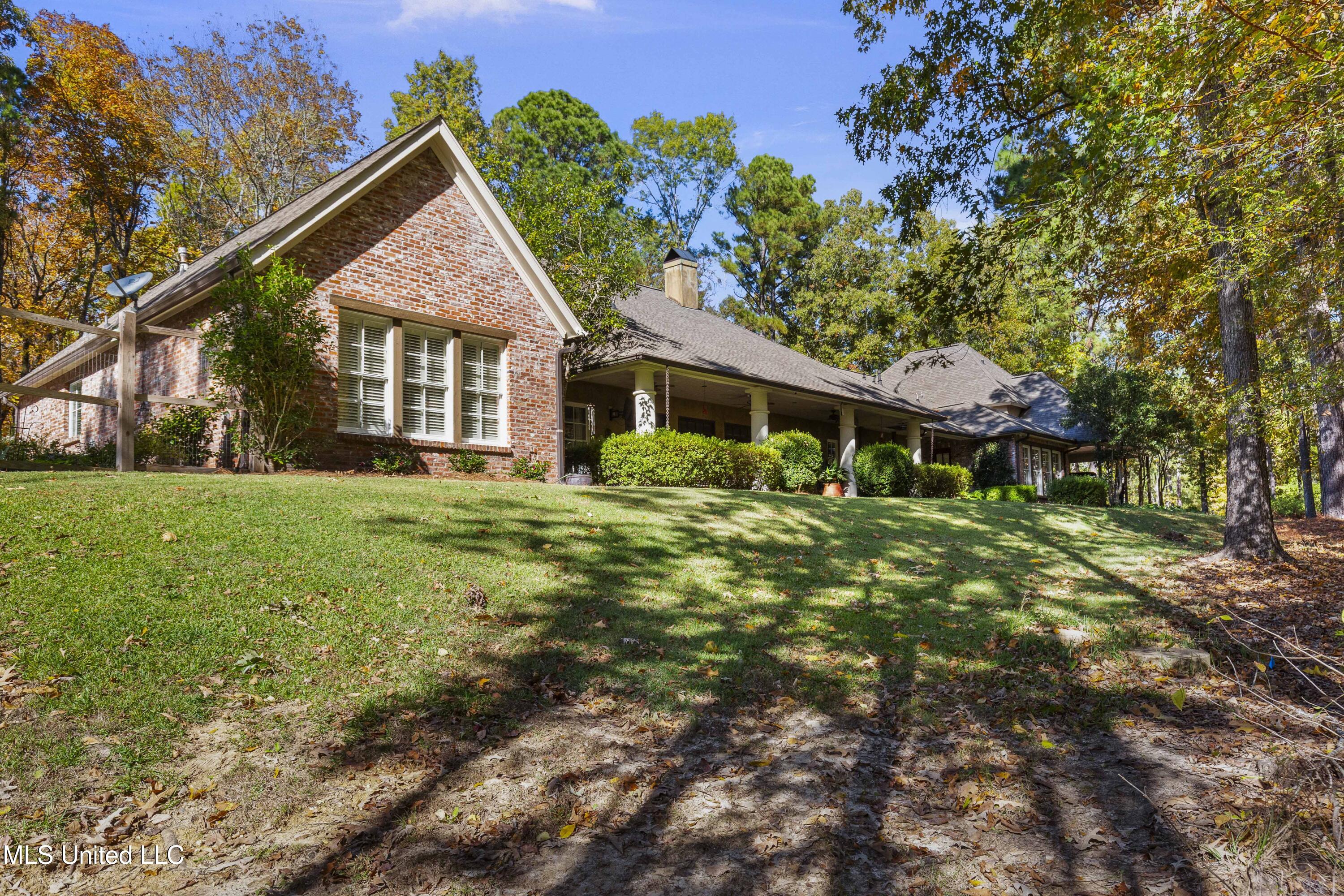 1 Laws Crossing Madison, MS 39110 - Photo 80 of 121 1 Laws Xing-80