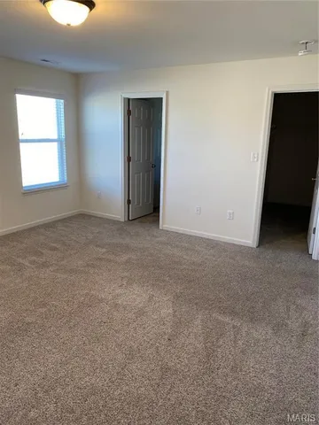 $2,400 | 518 Golden Leaf Court, Lake St. Louis, MO 63367