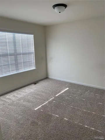 $2,400 | 518 Golden Leaf Court, Lake St. Louis, MO 63367