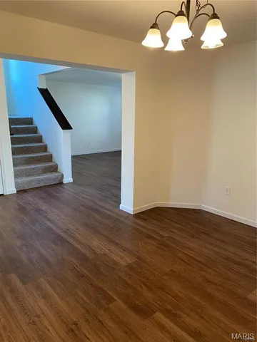 $2,400 | 518 Golden Leaf Court, Lake St. Louis, MO 63367