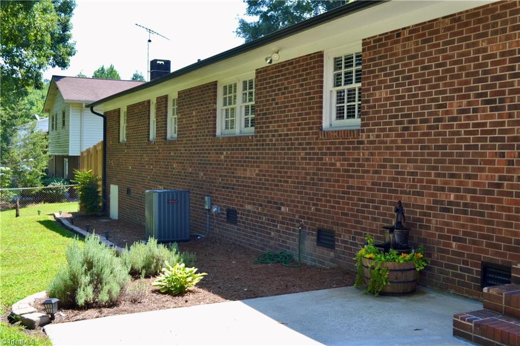 5816 Appling Road High Point, NC 27263 - Photo 34 of 39 Gallery Image 34