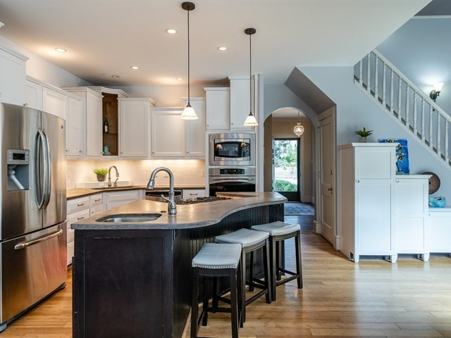 2316 Anderson Drive Raleigh, NC 27608 - Photo 10 of 25 Kitchen