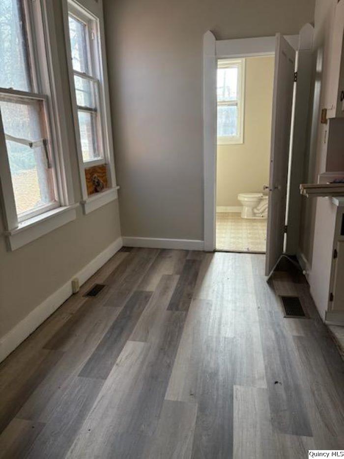 438 North 6th Street Quincy, IL 62301 - Photo 9 of 11