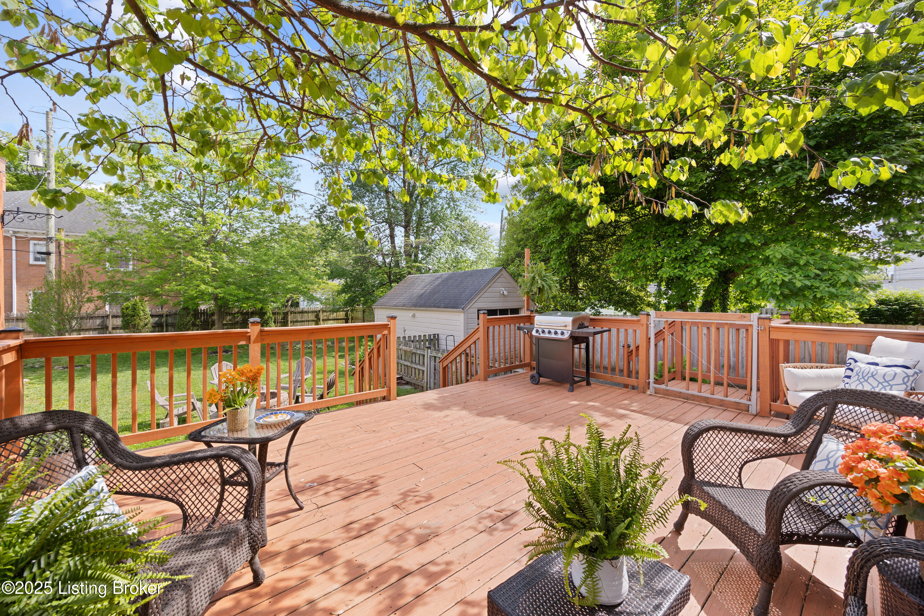 3822 Ormond Road Louisville, KY 40207 - Photo 25 of 33 029