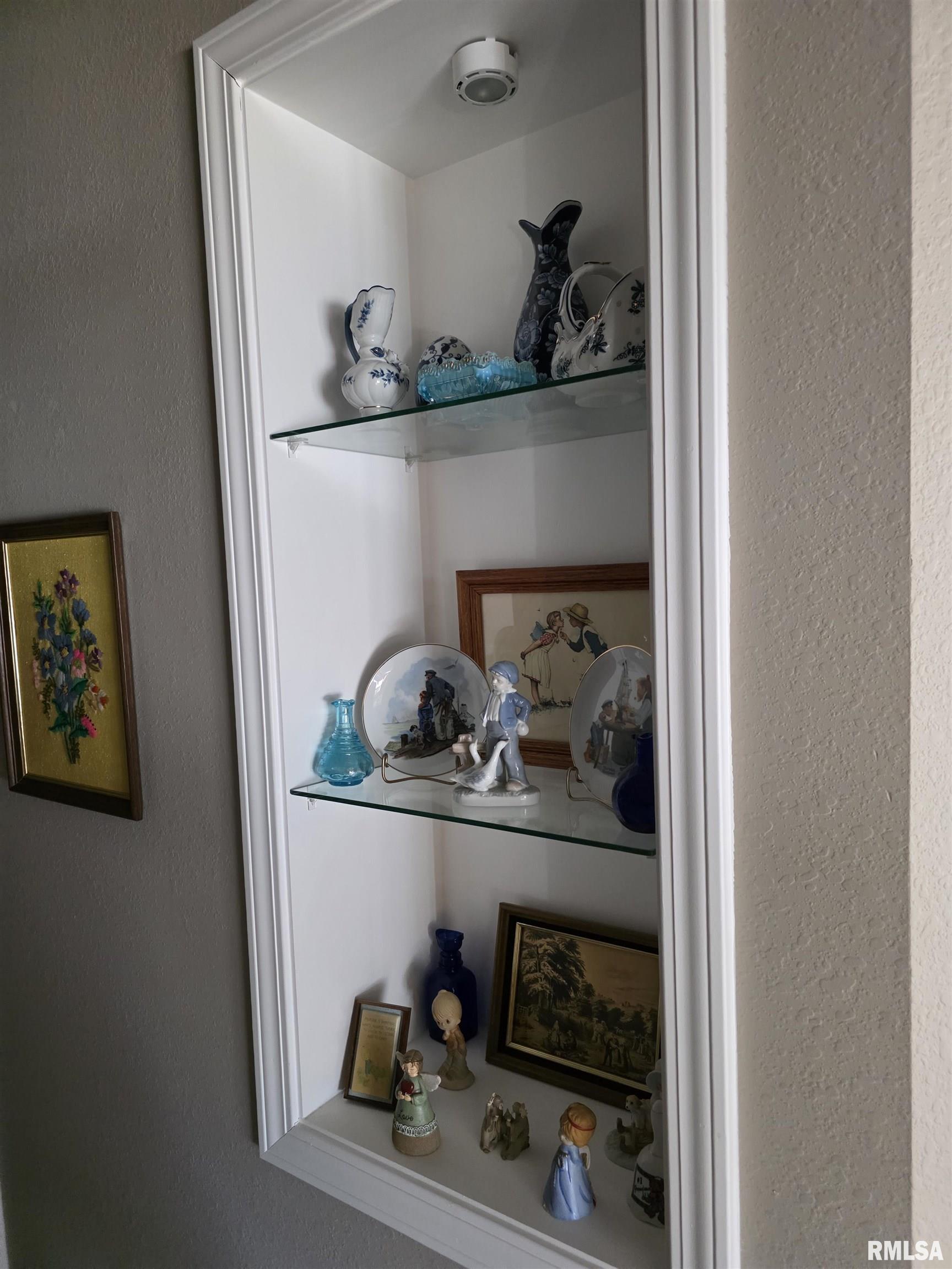 111 Miromar Lane Washington, IL 61571 - Photo 21 of 36