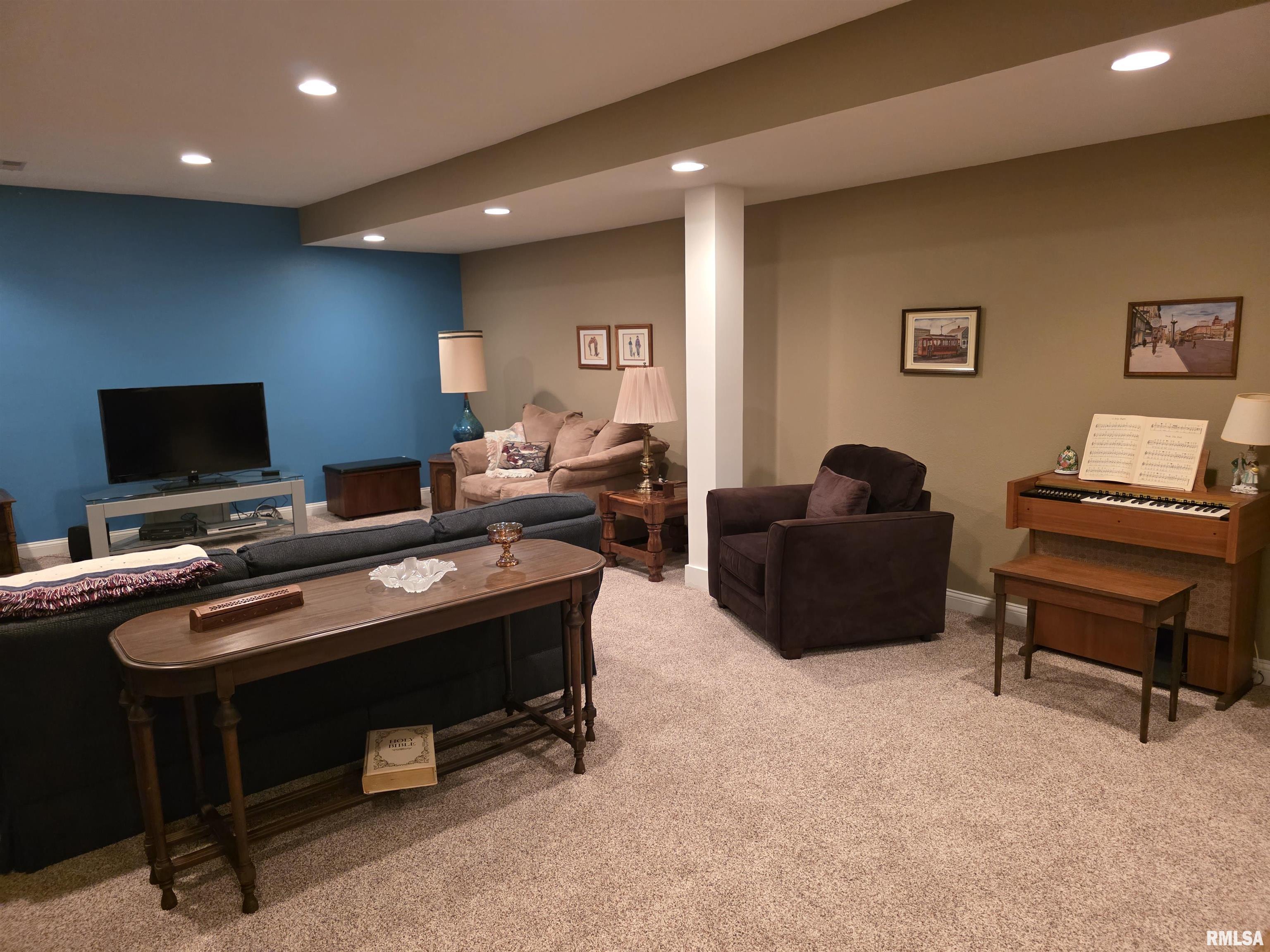 111 Miromar Lane Washington, IL 61571 - Photo 31 of 36