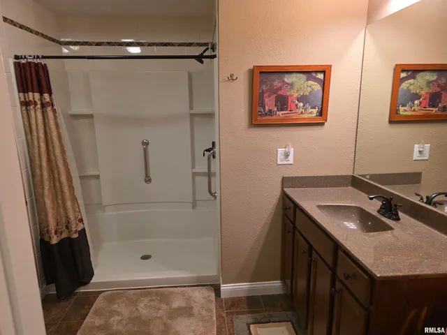 $439,900 | 111 Miromar Lane, Washington, IL 61571