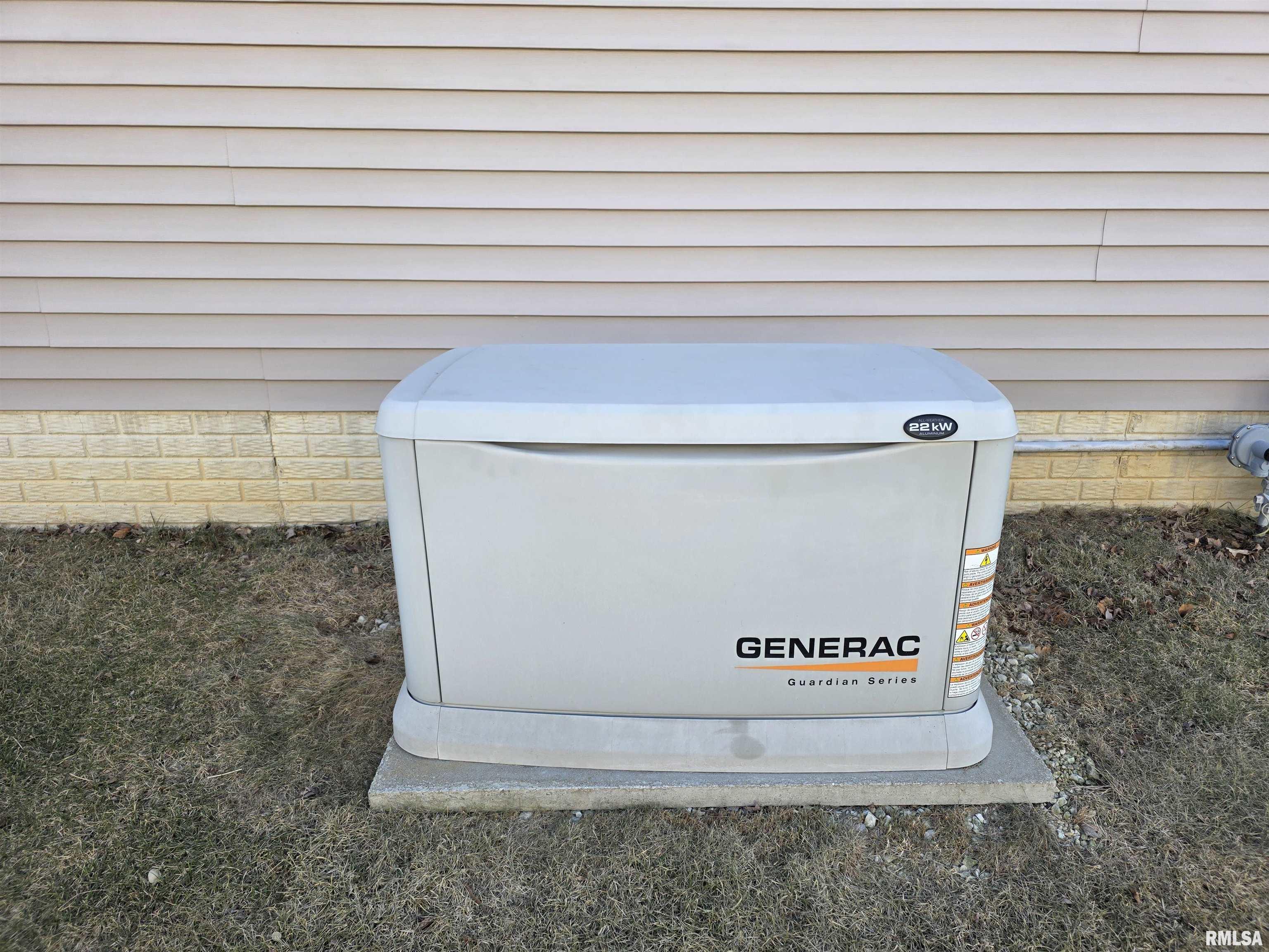 111 Miromar Lane Washington, IL 61571 - Photo 4 of 36