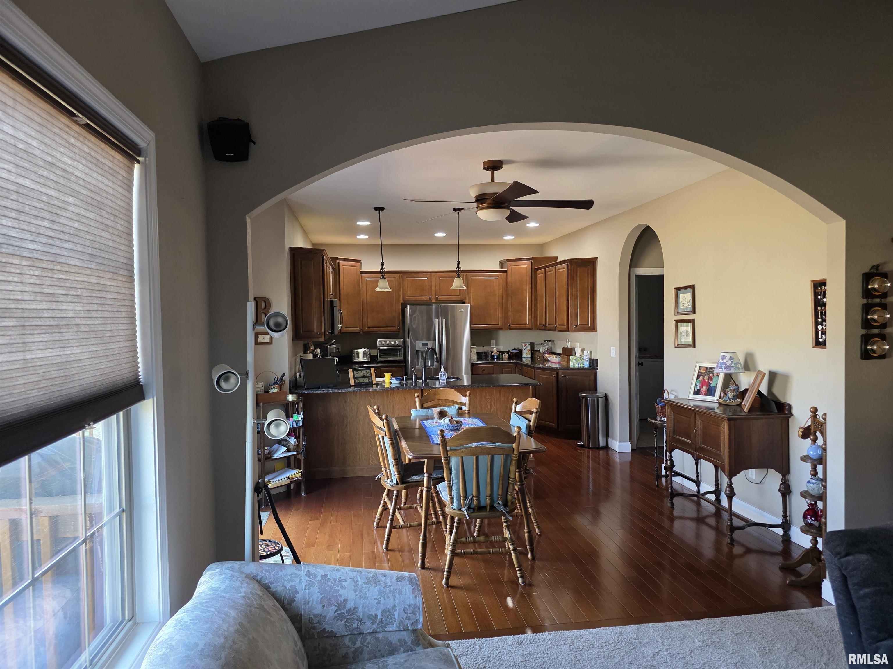 111 Miromar Lane Washington, IL 61571 - Photo 9 of 36