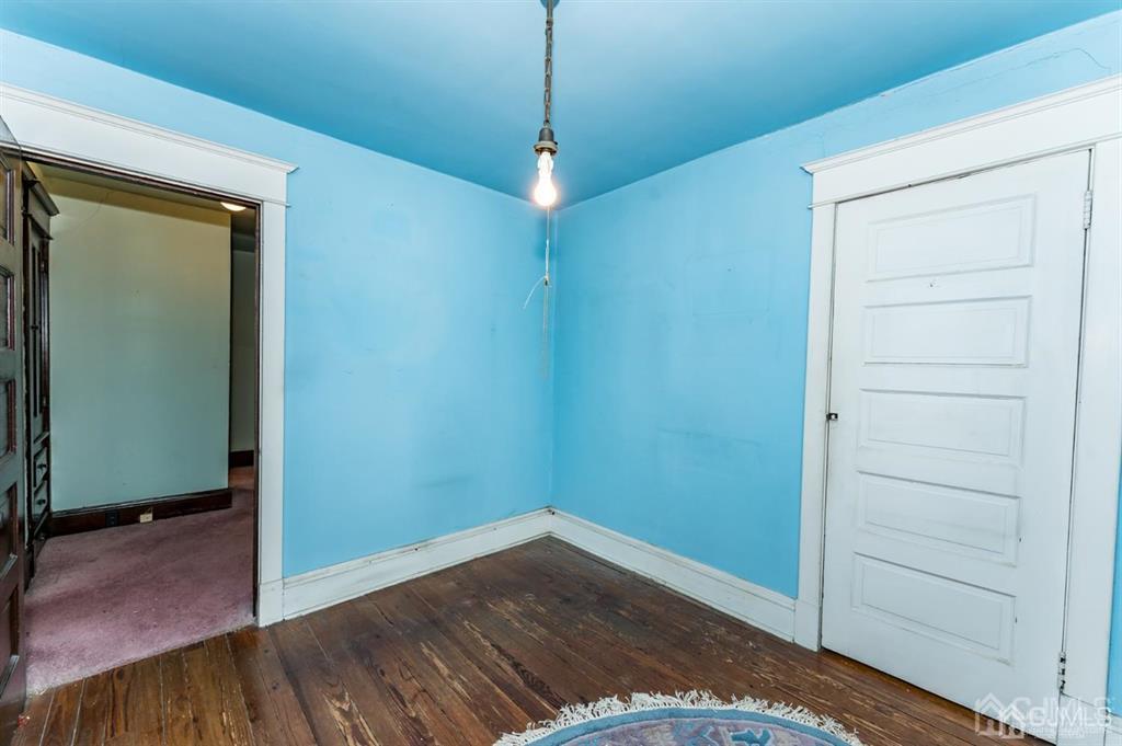 607 Wh-ham Square Road Hamilton, NJ 08610 - Photo 18 of 31