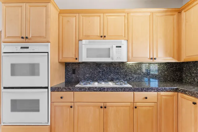 $699,000 | 74119 Academy Lane East, Palm Desert, CA 92211