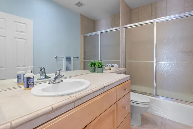 $699,000 | 74119 Academy Lane East, Palm Desert, CA 92211