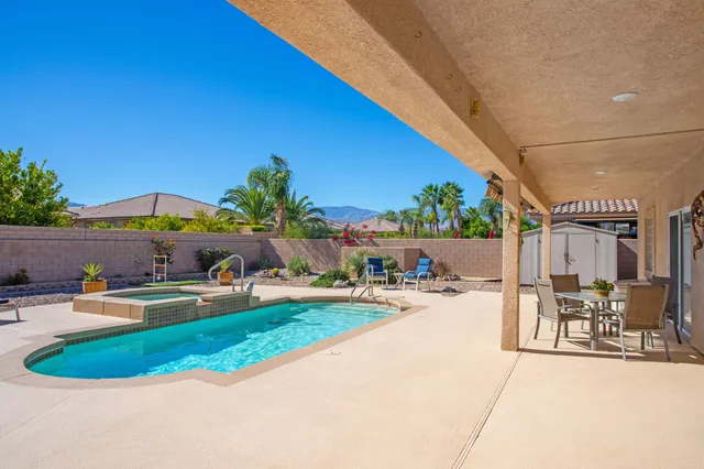 $699,000 | 74119 Academy Lane East, Palm Desert, CA 92211