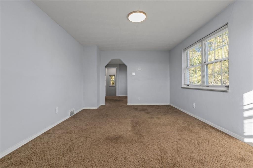 11130 Frankstown Road Pittsburgh, PA 15235 - Photo 14 of 25