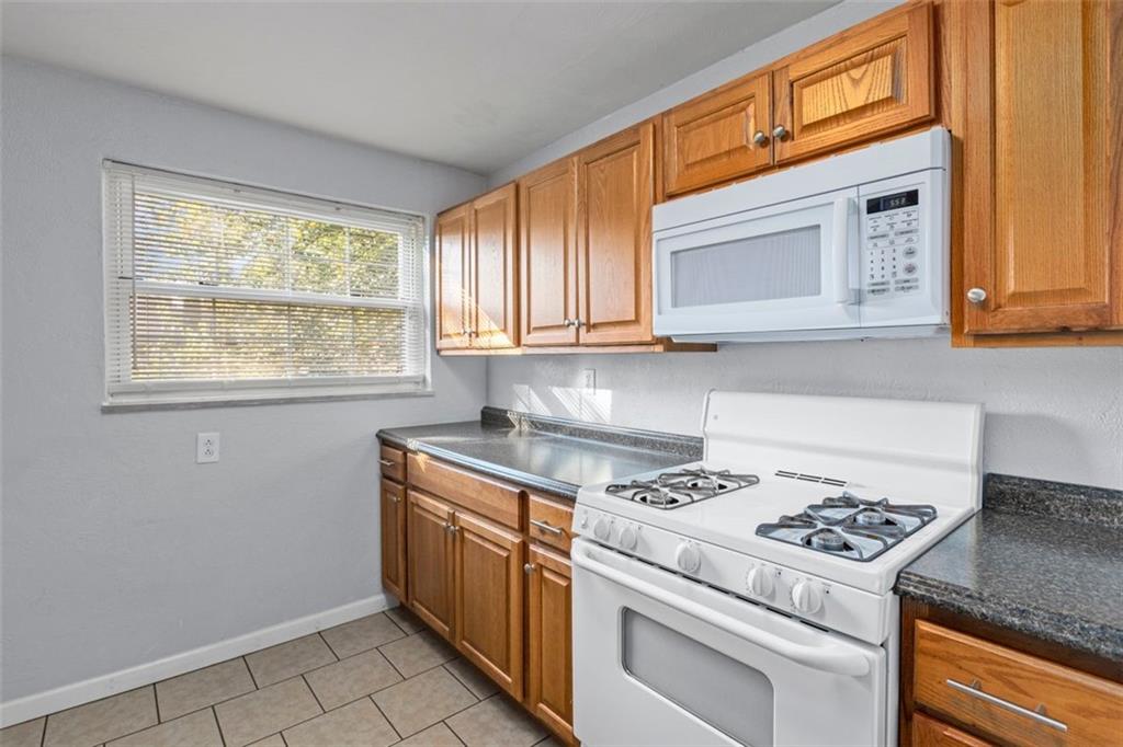 11130 Frankstown Road Pittsburgh, PA 15235 - Photo 15 of 25